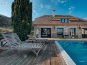Maison 7 pièces 210 m²