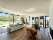 Maison 7 pièces 210 m²