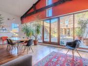 Maison 7 pièces 210 m²