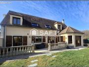 Maison 7 pièces 212 m²