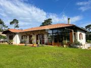 Maison 7 pièces 232 m²