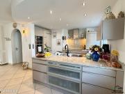 Maison 7 pièces 213 m²