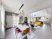 Maison 7 pièces 214 m²