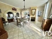 Maison 7 pièces 215 m²