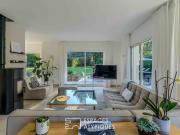 Maison 7 pièces 216 m²