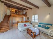 Maison 7 pièces 216 m²