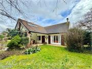 Maison 7 pièces 216 m²