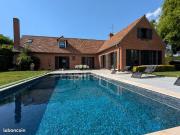 Maison 7 pièces 217 m²