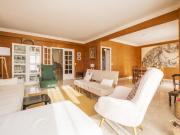 Maison 7 pièces 217 m²