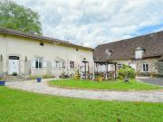 Maison 7 pièces 217 m²