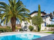 Maison 7 pièces 219 m²