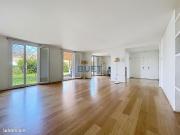 Maison 7 pièces 220 m²