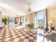 Maison 7 pièces 220 m²