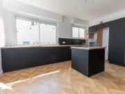 Maison 7 pièces 220 m²