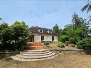 Maison 7 pièces 220 m²