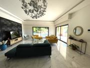 Maison 7 pièces 220 m²