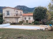 Maison 7 pièces 220 m²