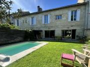 Maison 7 pièces 221 m²