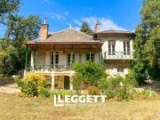 Maison 7 pièces 222 m²