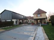 Maison 7 pièces 222 m²