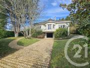 Maison 7 pièces 223 m²