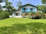 Maison 7 pièces 225 m²
