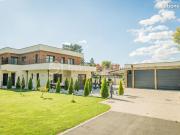 Maison 7 pièces 225 m²