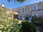 Maison 7 pièces 225 m²