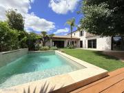 Maison 7 pièces 225 m²