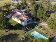 Maison 7 pièces 226 m²