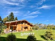 Maison 7 pièces 230 m²