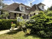 Maison 7 pièces 230 m²