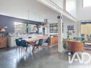 Maison 7 pièces 230 m²