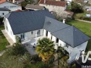 Maison 7 pièces 230 m²