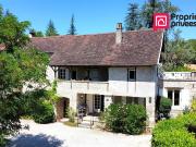 Maison 7 pièces 230 m²