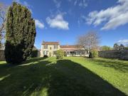 Maison 7 pièces 230 m²