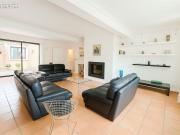 Maison 7 pièces 231 m²
