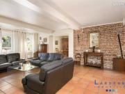 Maison 7 pièces 231 m²