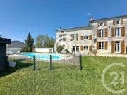 Maison 7 pièces 232 m²