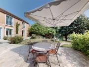 Maison 7 pièces 233 m²