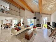 Maison 7 pièces 235 m²