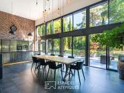 Maison 7 pièces 235 m²