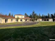 Maison 7 pièces 239 m²