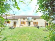 Maison 7 pièces 240 m²