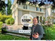 Maison 7 pièces 240 m²