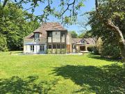 Maison 7 pièces 240 m²