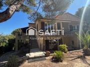 Maison 7 pièces 240 m²