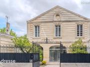 Maison 7 pièces 240 m²