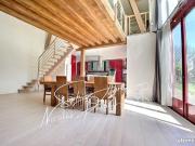 Maison 7 pièces 242 m²