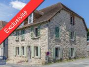 Maison 7 pièces 242 m²